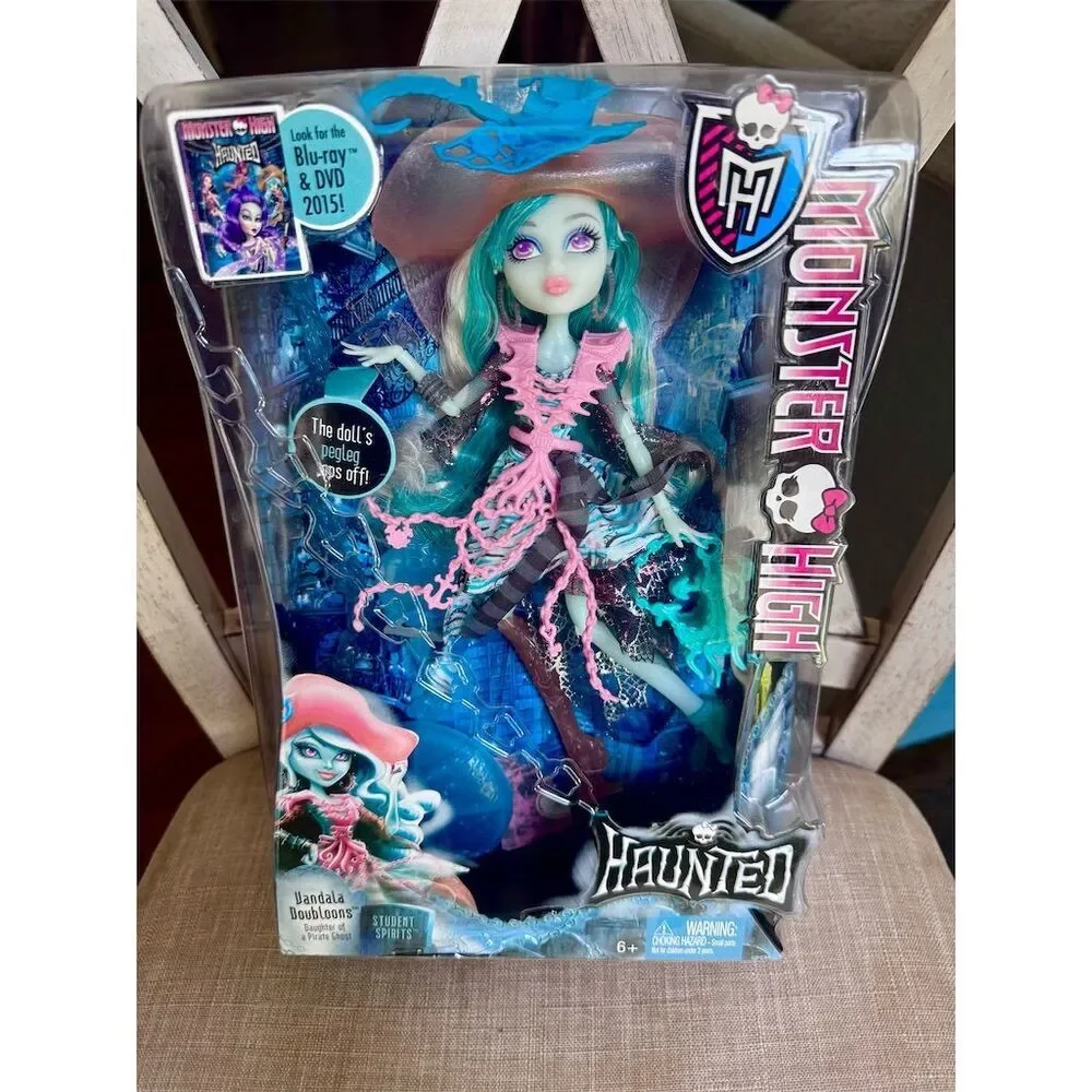 NWT Monster High‎ Haunted Vandala Doubloons Doll 2014 Collectible NRFB - Picture 9 of 16